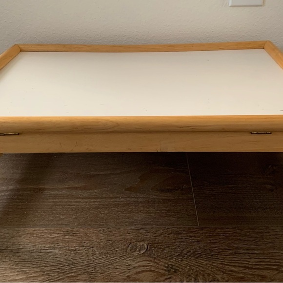 Foldable serving tray - Picture 2 of 9